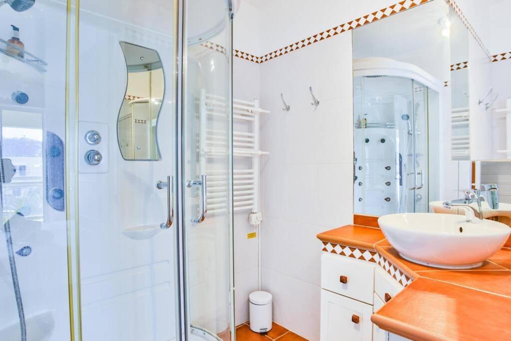 Bright One Bdrm Apartment A/C-Swimming Pool/Congress By Olidesi カンヌ エクステリア 写真
